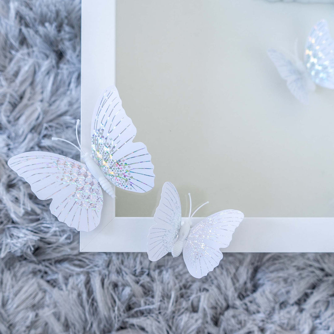 Gun with Butterflies - Luxxcreative